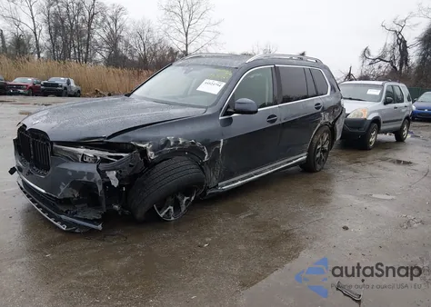 2021 BMW X7 xDrive40I z USA, uszkodzony, nr VIN 5UXCW2C06M9G96529
